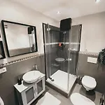 Alpzloft Apartment *