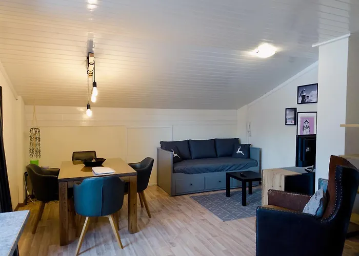 Alpzloft Apartment *